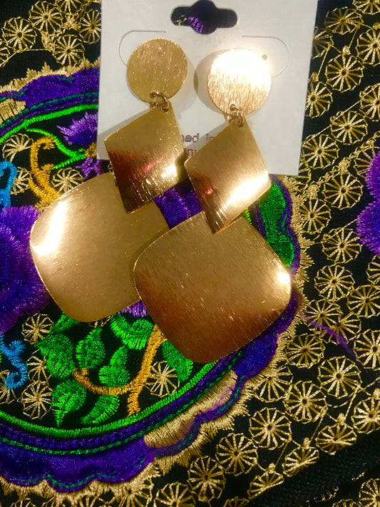 “Golden Glow” Earrings