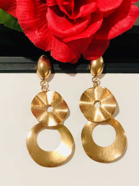 Gisele Earrings in Gold
