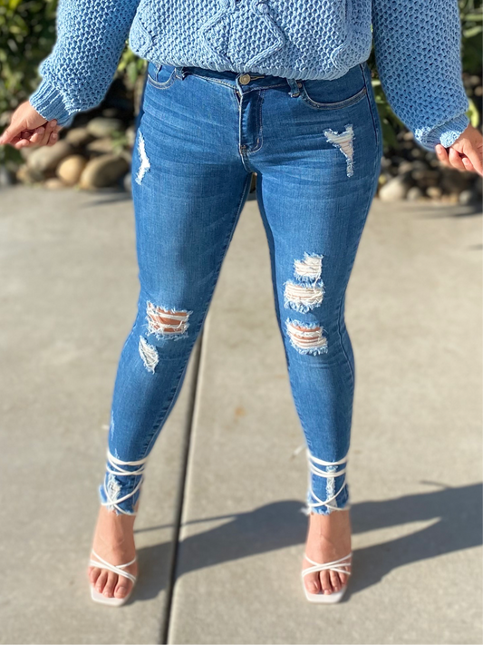 Distressed Ankle Skinny Jeans